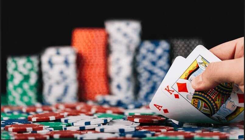 Tìm hiểu những vấn đề liên quan về phần mềm API Poker.